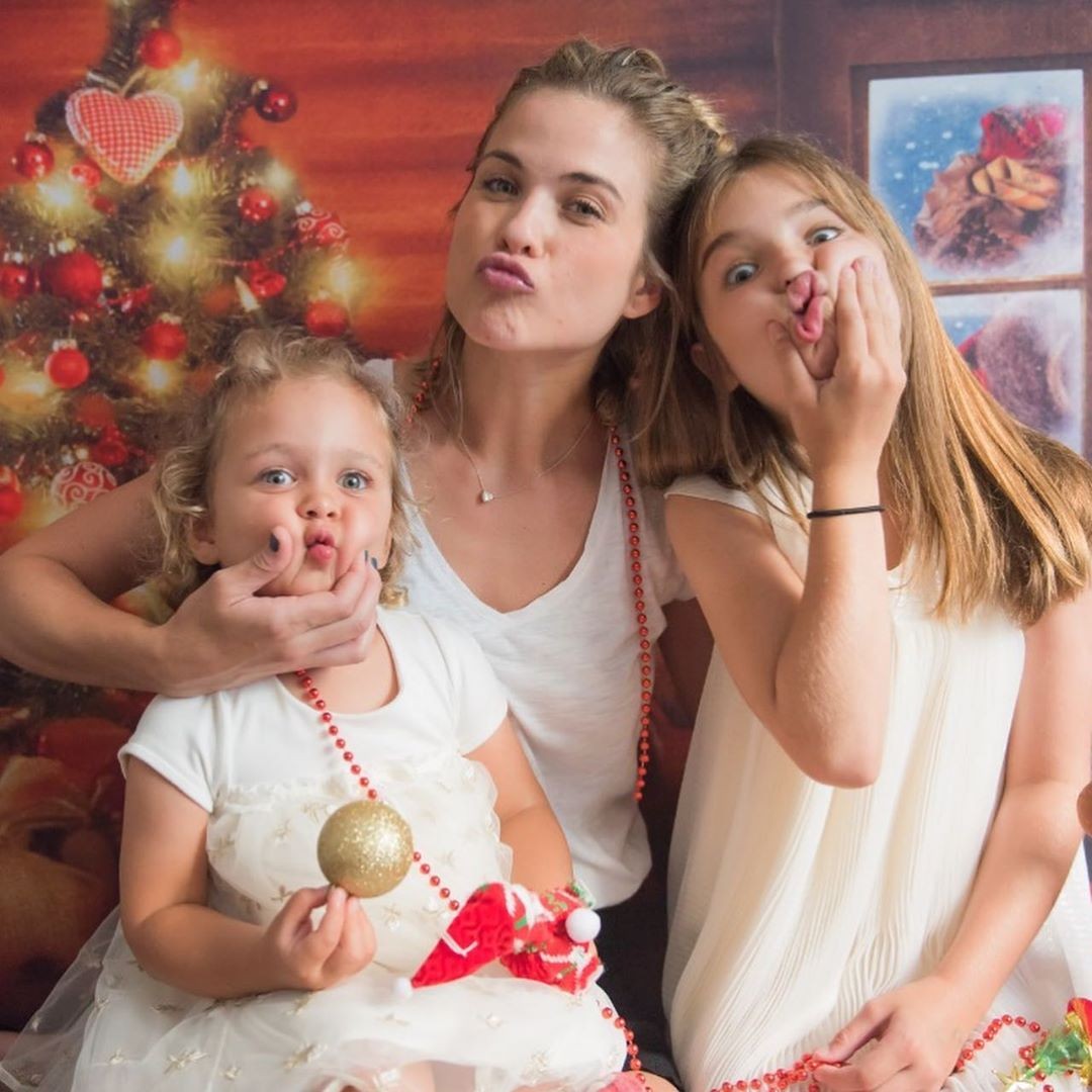Luiza Valdetaro relembra clique natalino com as filhas (Foto: Reprodução Instagram)