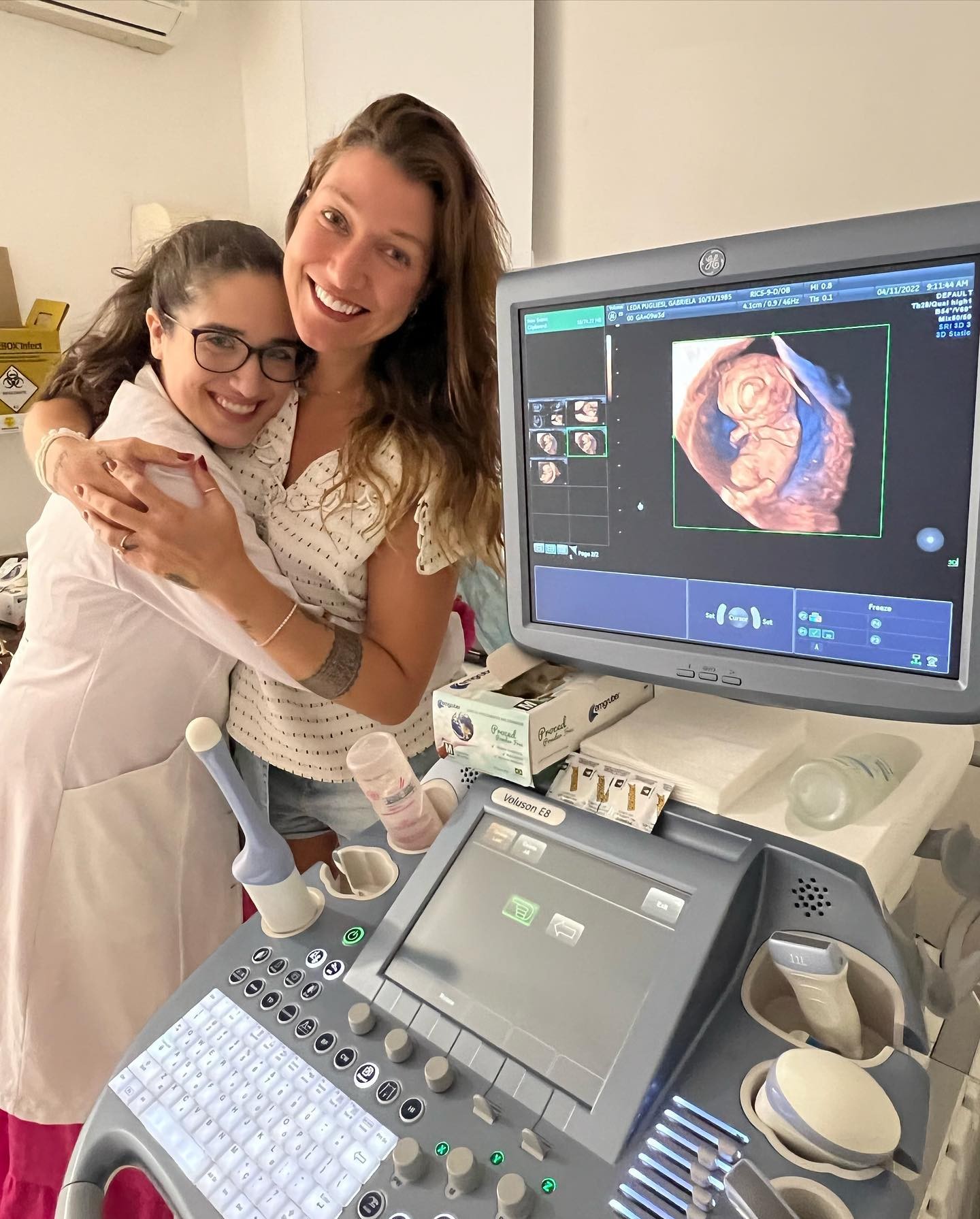 Gabriela Pugliesi abre álbum de quatro meses de gravidez (Foto: Reprodução / Instagram)