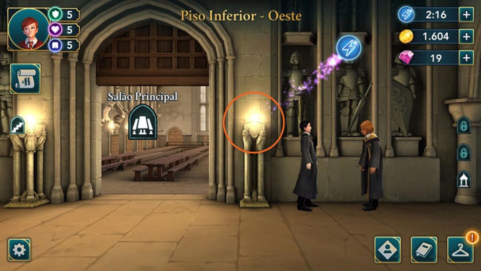 Acenda o pilar de pedra para pegar uma energia extra em Harry Potter: Hogwarts Mystery  (Foto: Reprodução/Tais Carvalho)