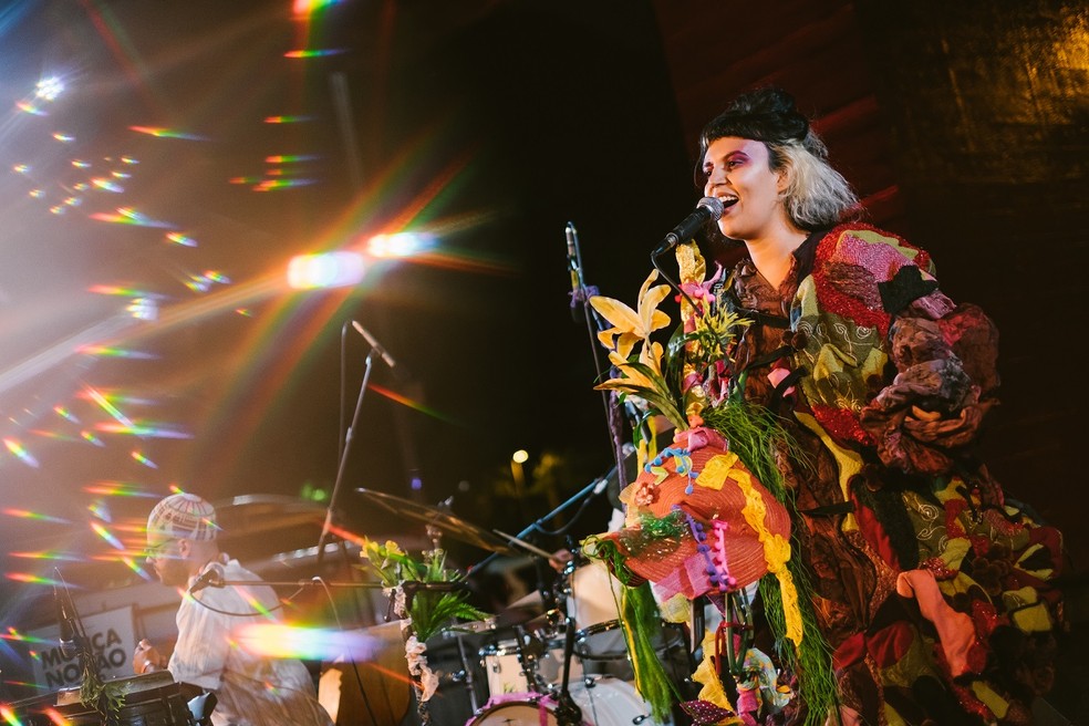 Cantora, compositora e cineasta, a paulista Anná é uma das atrações da Mostra Sesc de Culturas Cariri 2019. — Foto:  Divulgação