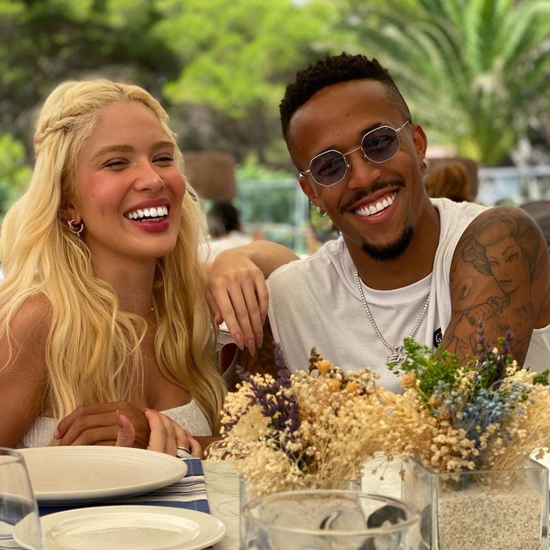 Éder Militão e Karoline Lima (Foto: Reprodução/Instagram)