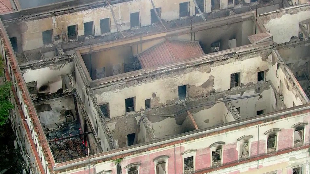 Museu Nacional ficou completamente destruído (Foto: Reprodução / TV Globo)