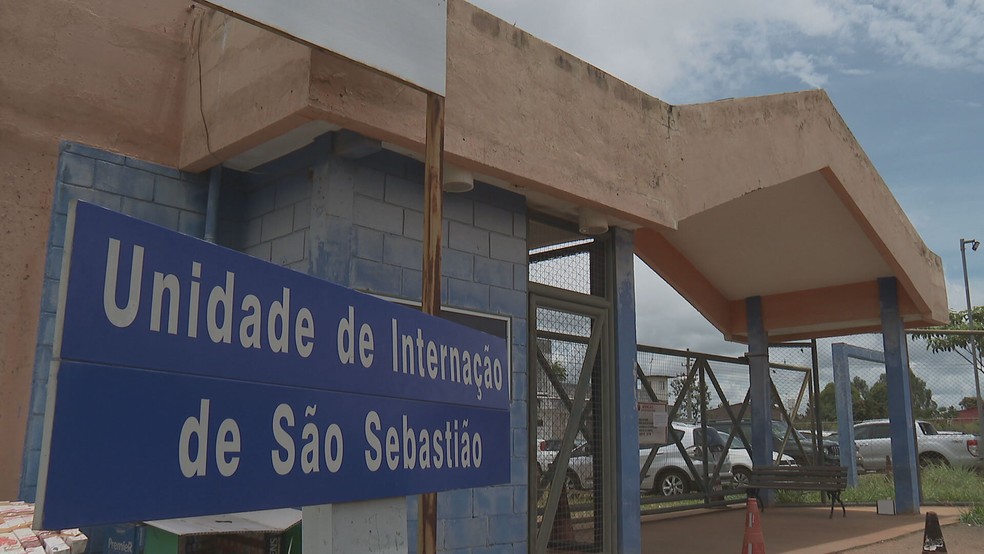 Fachada da Unidade de Internação de São Sebastião, no DF — Foto: TV Globo/Reprodução