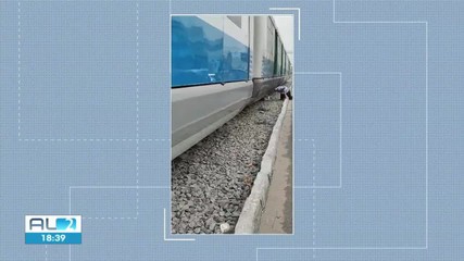 Homem cai na linha férrea, é atropelado por VLT e tem mão amputada em Maceió
