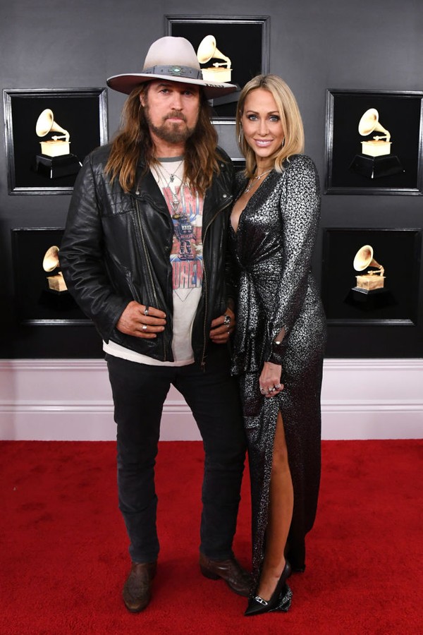 LOS ANGELES, CALIFORNIA - FEBRUARY 10: Billy Ray Cyrus and Tish Cyrus attend the 61st Annual GRAMMY Awards at Staples Center on February 10, 2019 in Los Angeles, California. (Photo by Jon Kopaloff/Getty Images) (Foto: Getty Images)