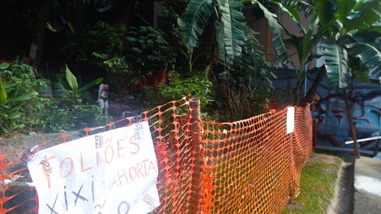 'Foliões, xixi na horta não': a mensagem deixada por moradores de Laranjeiras para o carnaval