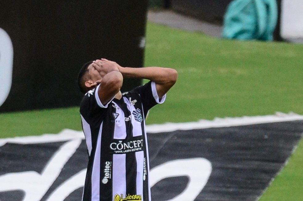 Rebqaixado em 2020, Figueirense disputará Série C em 2021 — Foto: Eduardo Valente / Futura Press