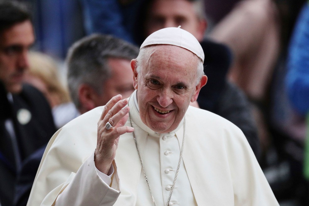 Papa Francisco durante visita a Dublin, na Irlanda, em imagem de arquivo (Foto: Aaron Chown/AP)