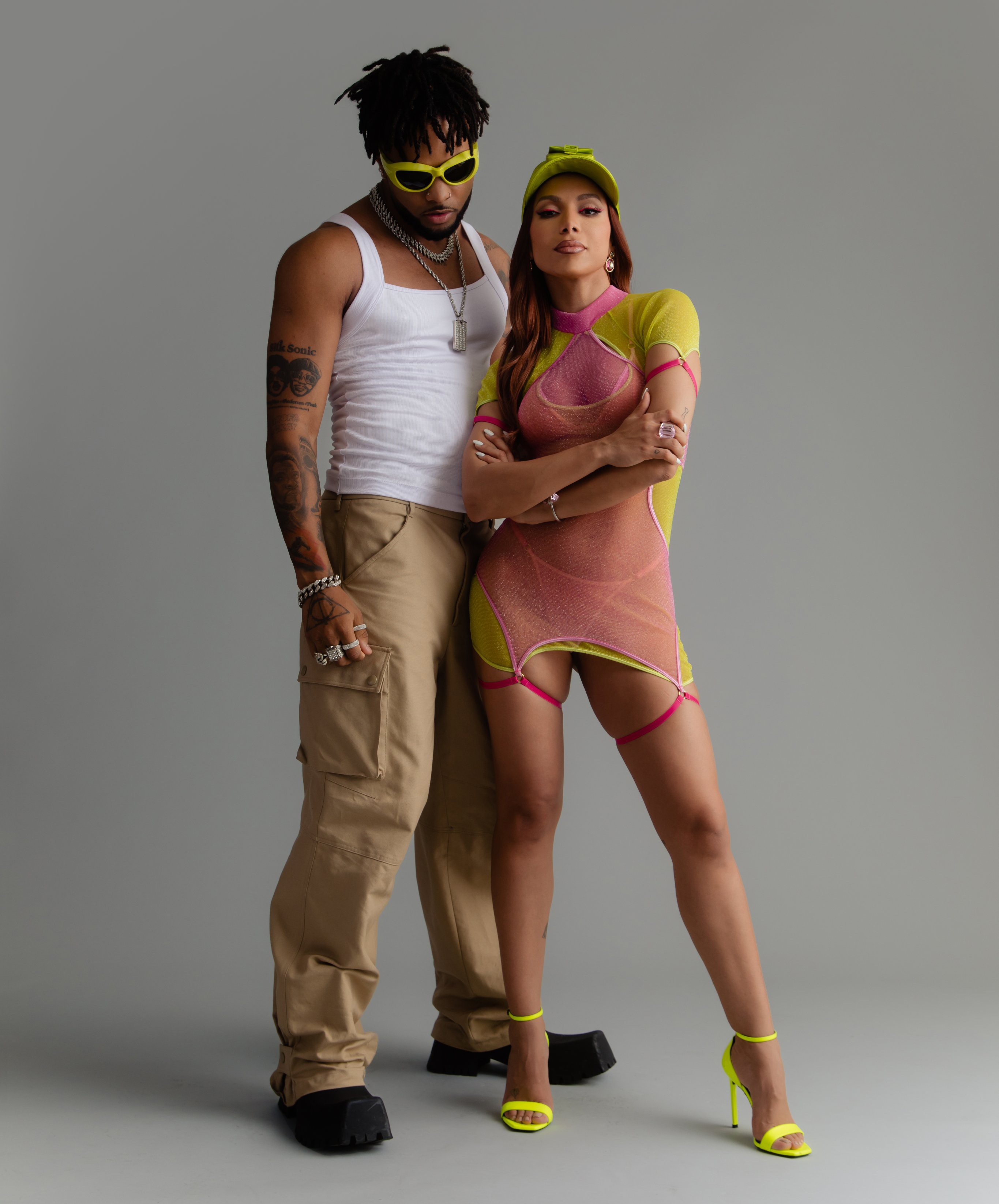 Anitta e Zaac reforçam conexão com 'Mais uma', single que inclui DJ Yuri Martins e Zain