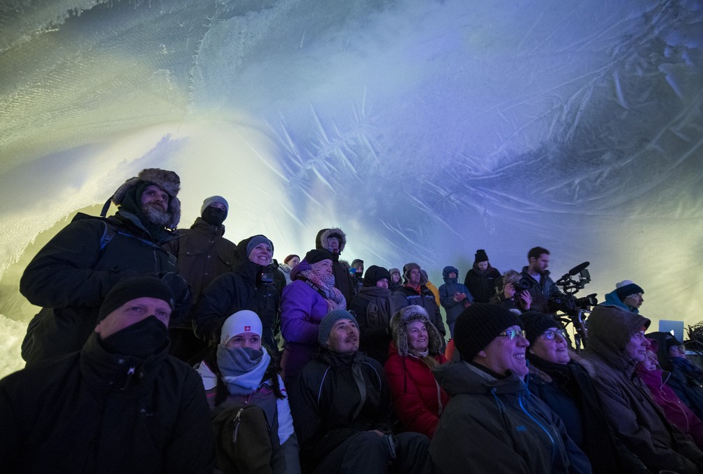 Publico acompanha o Ice Music Festival (Foto: Jonathan NACKSTRAND / AFP)