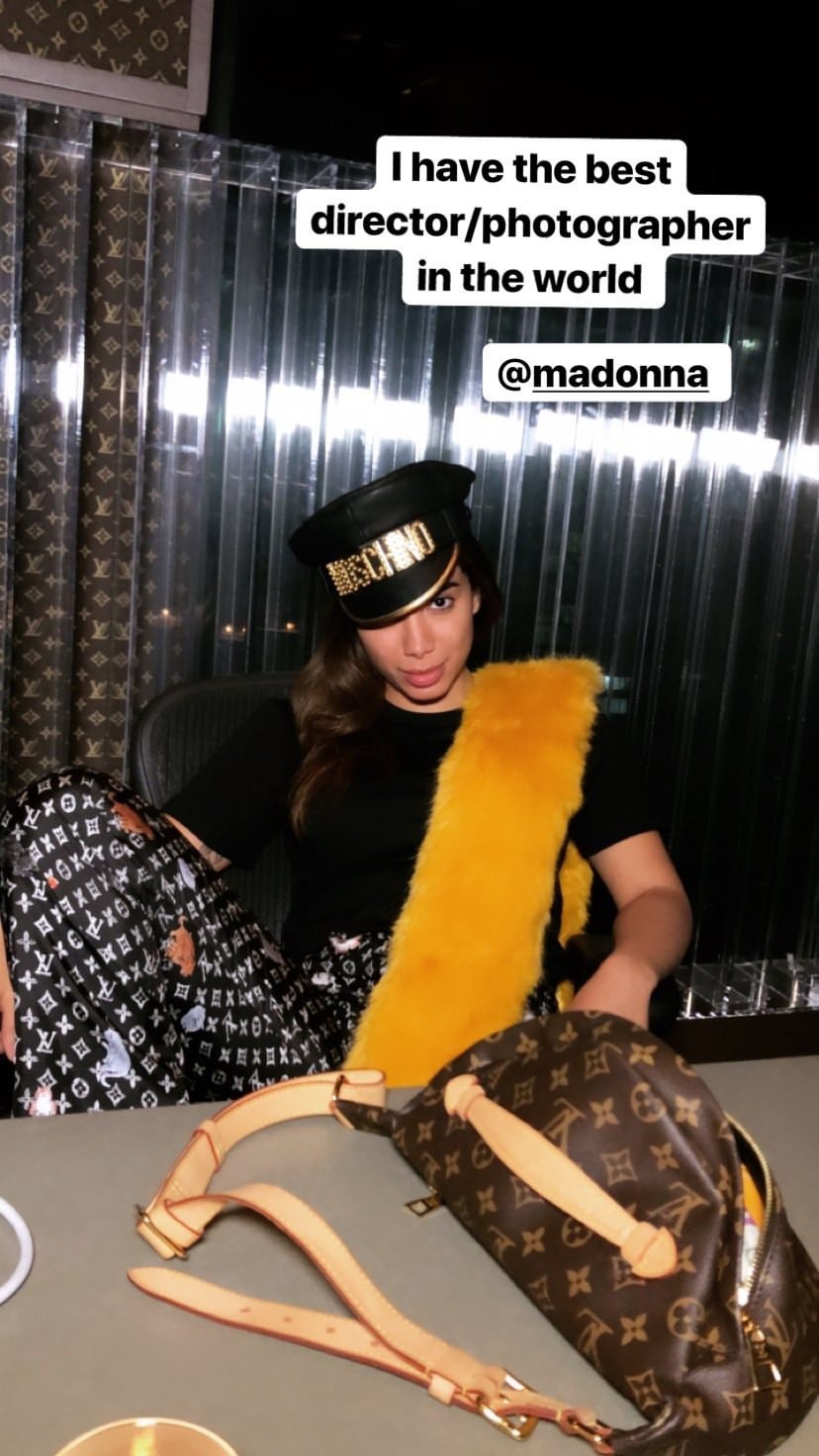 Anitta fotografada por Madonna (Foto: Reprodução/Instagram)