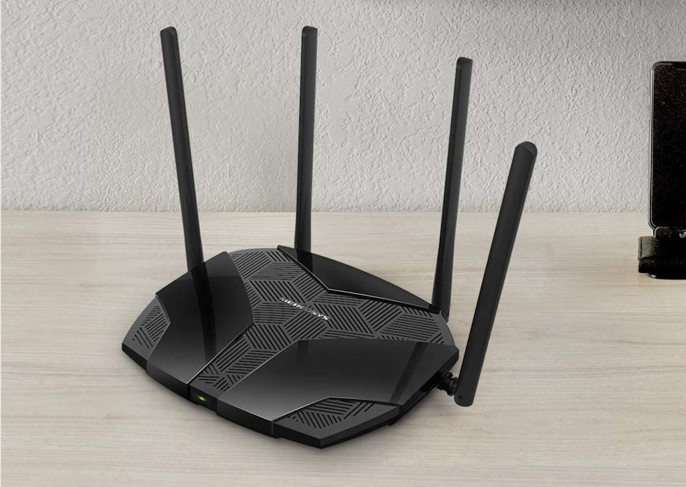O Mercusys MR70X atinge velocidades em Wi-Fi 6 de até 1,8 Gbps — Foto: Divulgação/Mercusys
