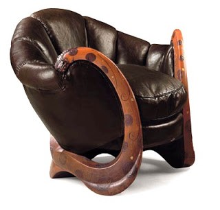 A cadeira Dragons era parte do acervo de Yves Saint Laurent (Foto: Reprodução)