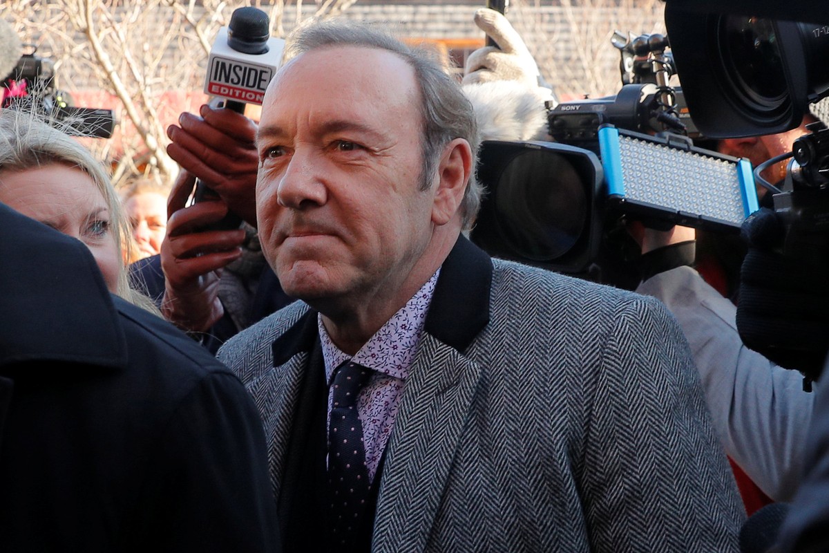 Kevin Spacey vai comparecer ao tribunal quinta-feira (16) para se defender de julgamento de crimes sexuais |  Pop & Arte