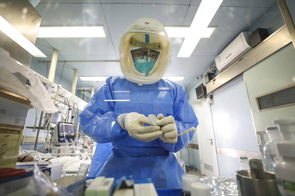 Vacina contra coronavírus pode ser testada em abril na ...