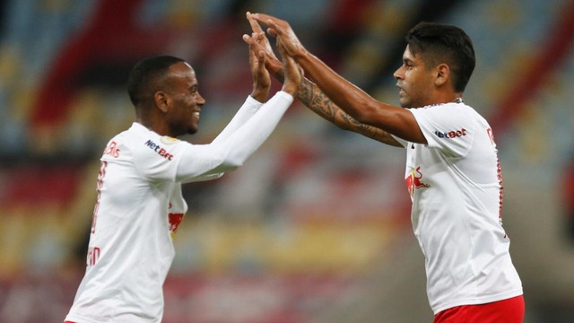 Helinho e Aderlan Flamengo x Bragantino - Brasileirão