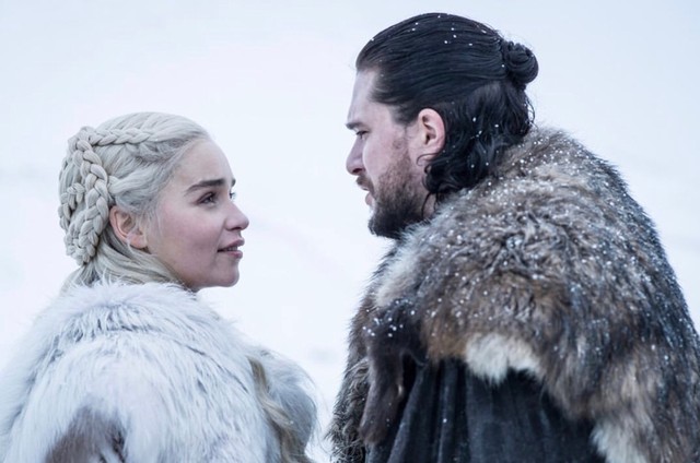 'Game of Thrones': Kit Harington e Emilia Clarke em cena na série da HBO (Foto: HBO)