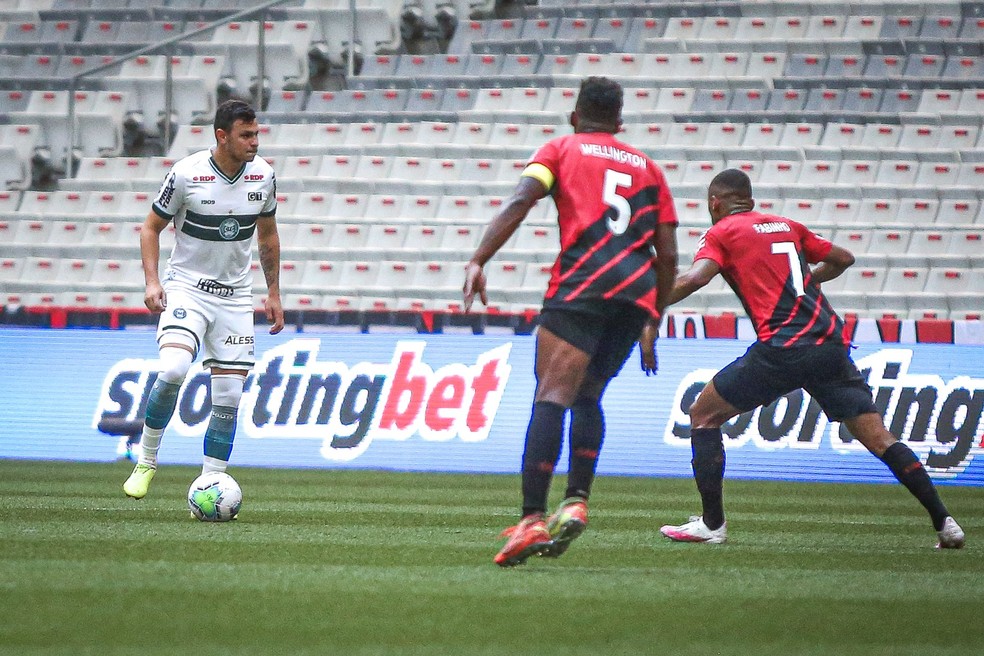 Hugo Moura em a&ccedil;&atilde;o pelo Coritiba &mdash; Foto: Divulga&ccedil;&atilde;o/Coritiba