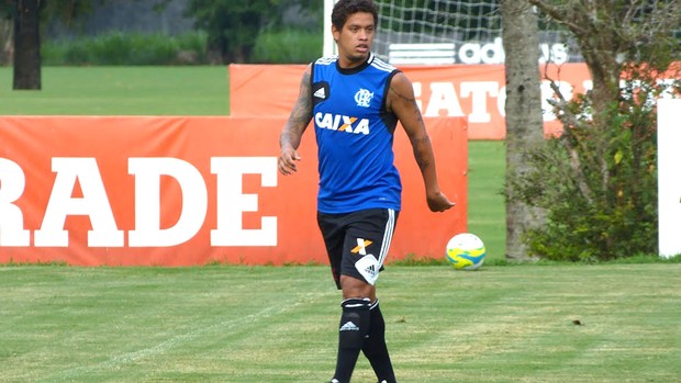 Jornalista estranha opção de Jayme por Carlos Eduardo na altitude