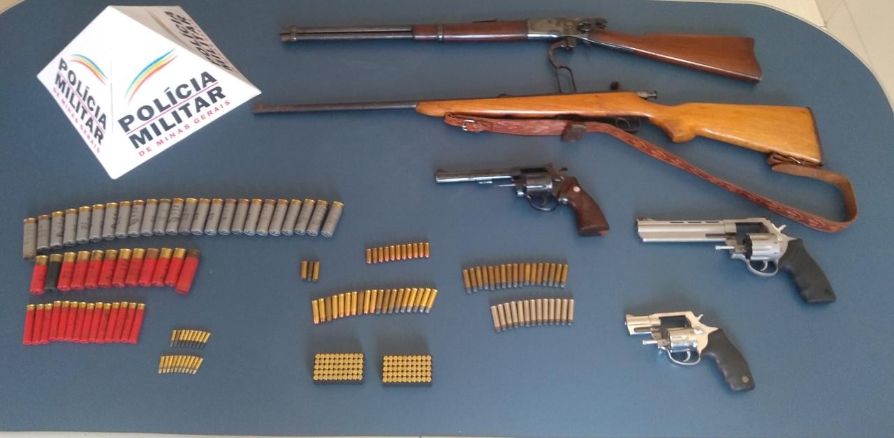 Cinco armas e munições de diversos calibres são apreendidos em Lagoa dos Patos