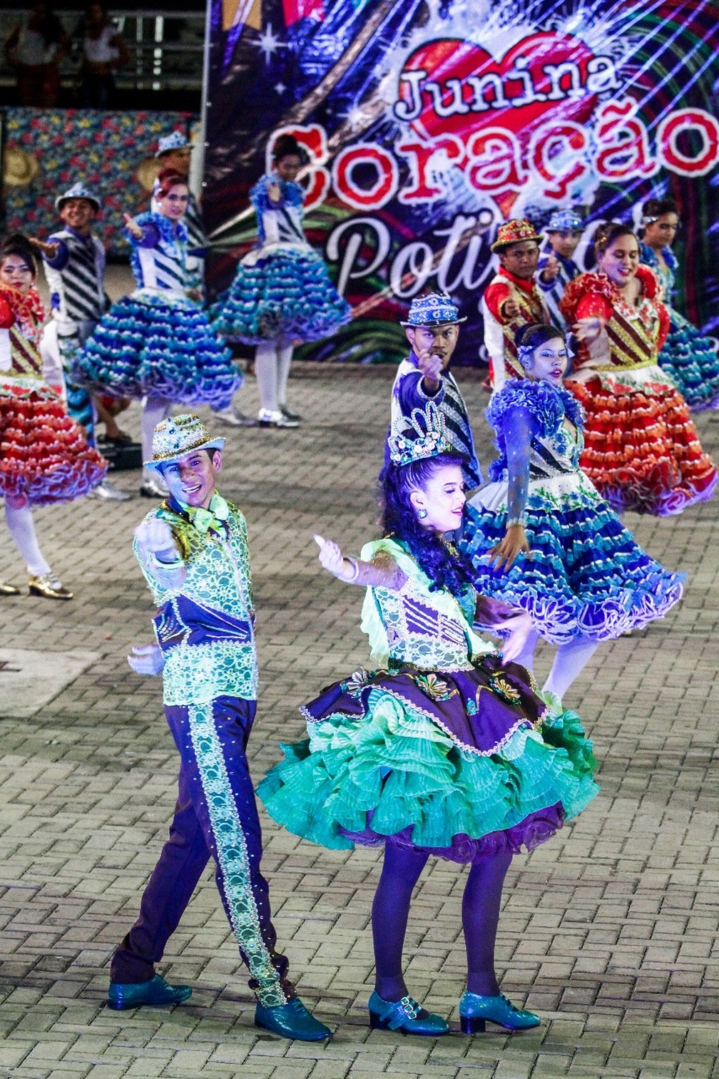 Festival de Quadrilhas Juninas de Natal acontece atÃ© o dia 24 de junho na Arena das Dunas  (Foto: RogÃ©rio Vital )