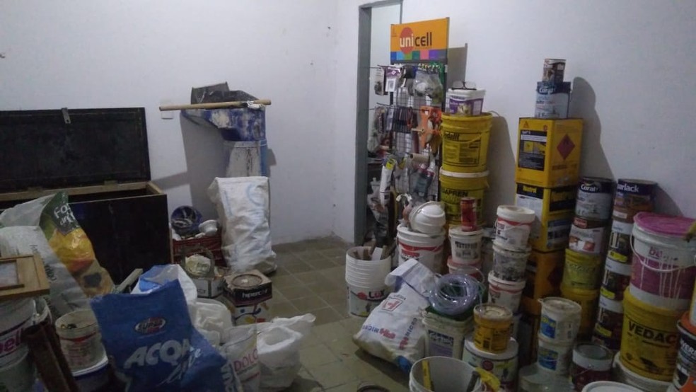 Material foi apreendido com homem &acirc;Â€Â” Foto: Divulga&Atilde;&sect;&Atilde;&pound;o