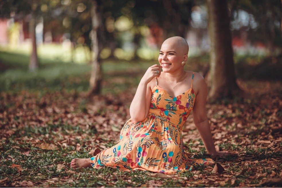 Ana Luisa fez ensaio fotográfico durante tratamento contra o câncer e mostra sua autoestima (Foto: Alexandre Lima/Arquivo pessoal)