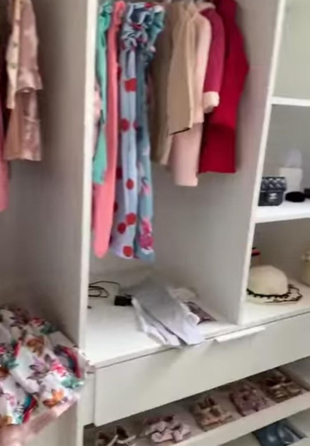 Mayra Cardi mostra que o closet da casa nova ficou pequeno para todas as suas coisas (Foto: Reprodução/Instagram)