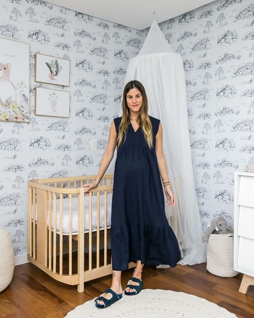 Na resta final da gravidez, Shantal mostra quarto do bebê pronto (Foto: Reprodução/Instagram)