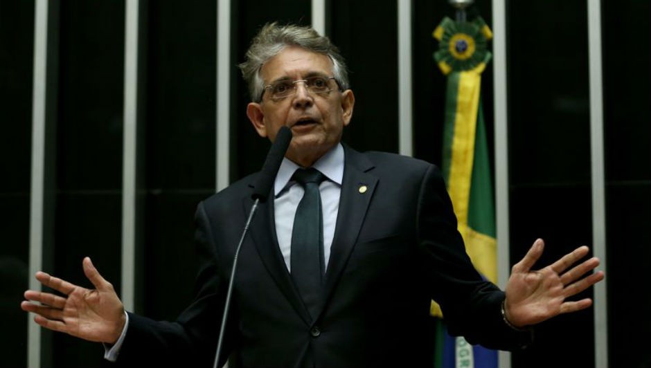 O deputado Pauderney Avelino, do DEM (Foto: Wilson Dias / Agência Brasil)