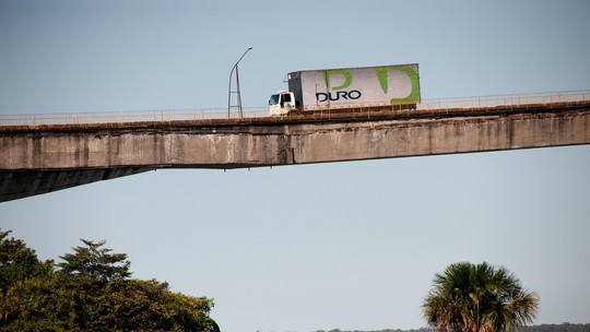 Resultado de imagem para ponte porto nacional tocantins caindo