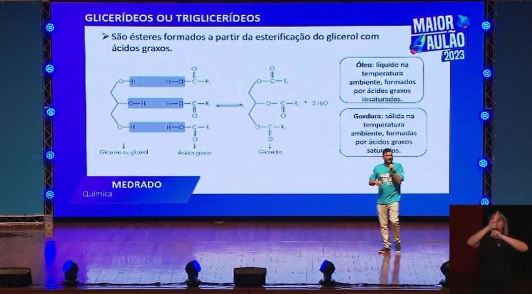 Vincius Medrado no palco do Maior Aulo
