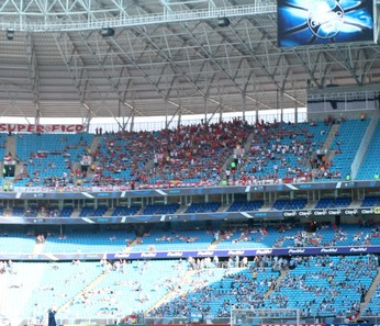Arena conta 65 cadeiras quebradas em 1º Gre-Nal da final do Gauchão