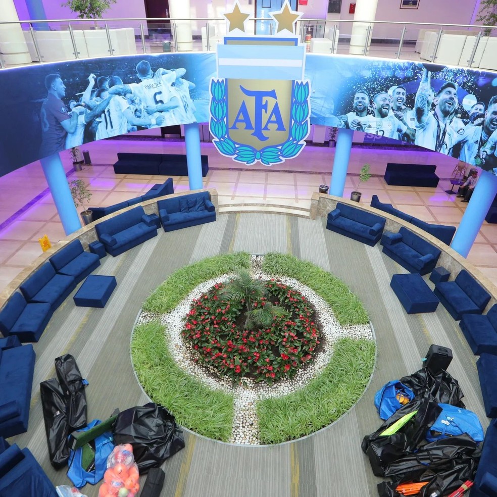 Área comum para a delegação argentina na Universidade Qatar, em Doha — Foto: Reprodução/Instagram