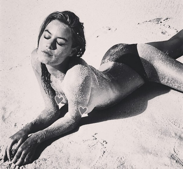 A modelo Camilla Rowe (Foto: Instagram)