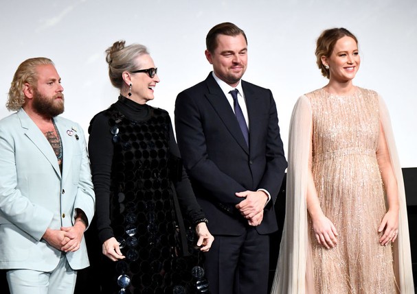 NEW YORK, NEW YORK - DECEMBER 05: (L-R) Jonah Hill, Meryl Streep, Leonardo DiCaprio, and Jennifer Lawrence attend the "Don't Look Up" World Premiere at Jazz at Lincoln Center on December 05, 2021 in New York City. (Photo by Kevin Mazur/Getty Images for Ne (Foto: Getty Images for Netflix)