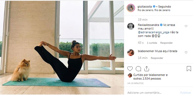 Giulia Costa recebe comentários de Flavia Alessandra e Bia Bonemer (Foto: Reprodução/Instagram)