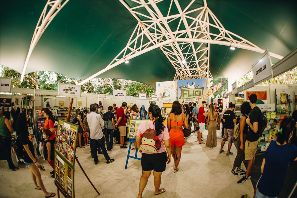 Feira de Livros e Quadrinhos de Natal tem programação cultural gratuita — Foto: Luana Thayse/Divulgação