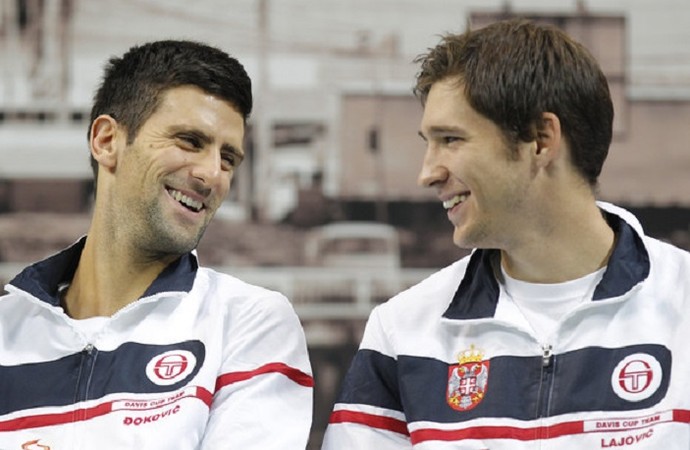 Dusan Lajovic e Djokovic (Foto: EFE)