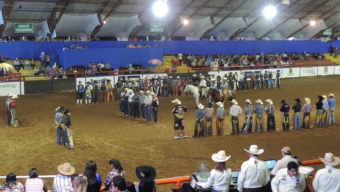 Montria Rodeio Muito mais do que 8s: veja os detalhes do início do rodeio em Prudente ...