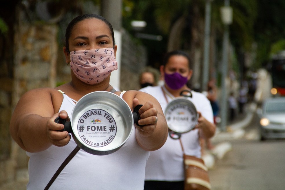 Protesto contra a fome em São Paulo feito pelo grupo G10 Favelas, em Paraisópolis, em abril de 2020. — Foto: Divulgação/G10 Favelas