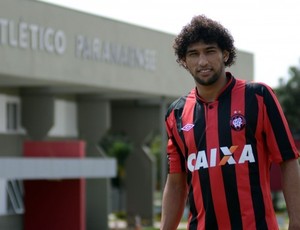 Willian Rocha, Atlético-PR (Foto: Gustavo Oliveira/ Site oficial do Atlético-PR)