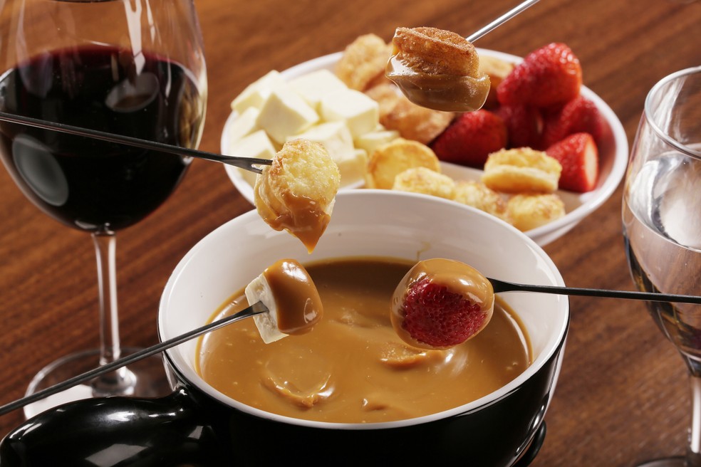 O fondue de doce de leite da Casa Julieta de Serpa — Foto: José Renato Antunes/Divulgação