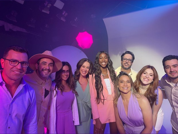 Famosos gravam vinheta de fim de ano da Globo (Foto: Reprodução/Instagram)