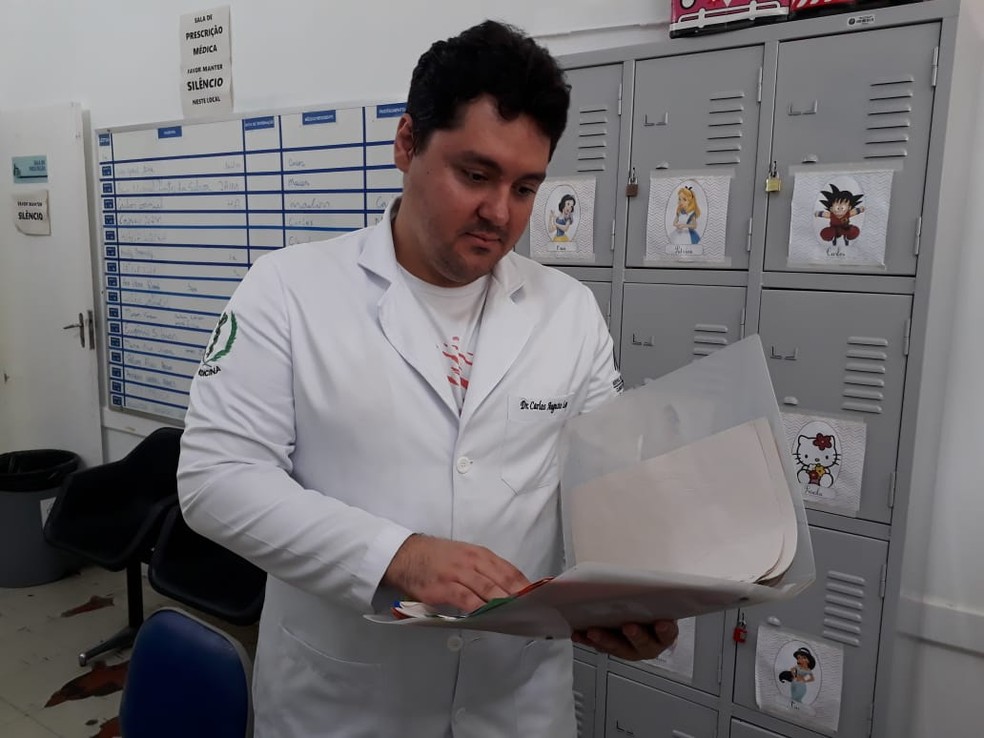 Pediatra Carlos Lopo fala sobre os riscos da picada de escorpião — Foto: Assessoria/HU