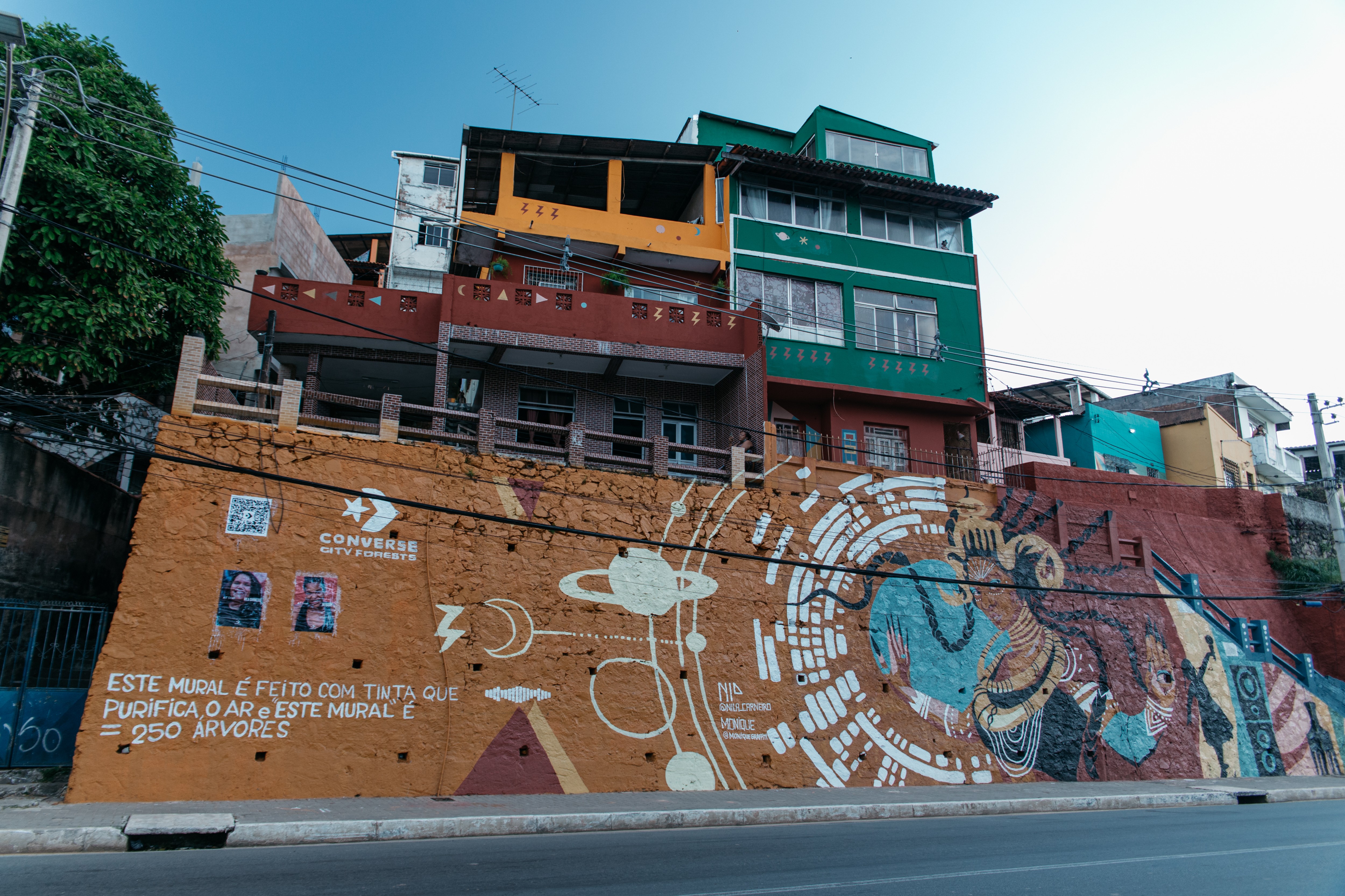 Com tema “Afrofuturismo”, Larissa Luz ganha homenagem em mural de Salvador (Foto: Divulgação/MOOC)