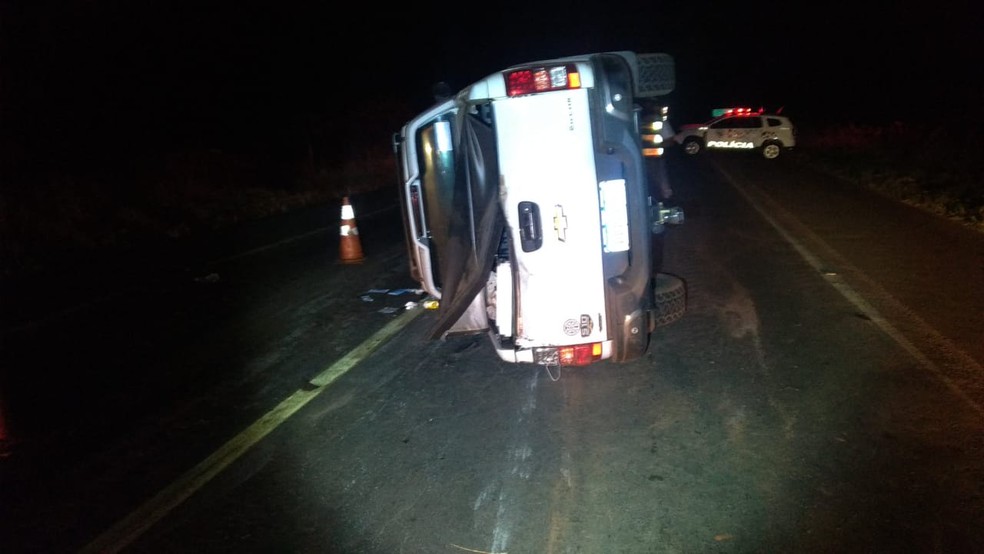 Acidente na SP-563 deixou uma vítima fatal e quatro feridos — Foto: Polícia Rodoviária