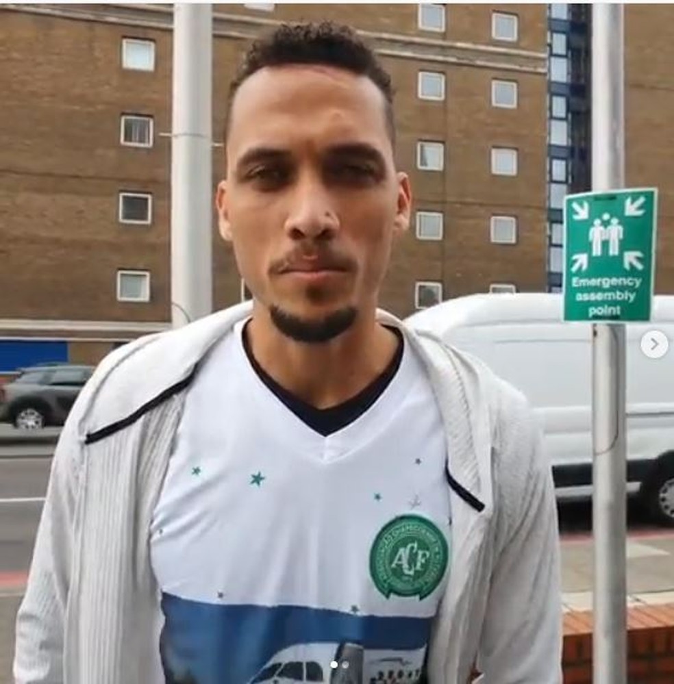 Em Londres Neto Convoca Torcida Da Chapecoense Para Apoiar Protesto Contra Seguradora Chapecoense Ge