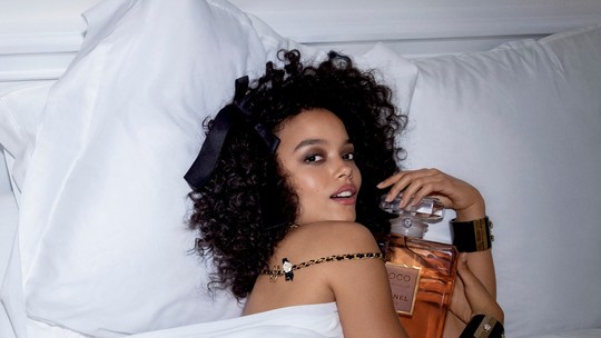 Chanel anuncia Whitney Peak como a nova garota-propaganda de Coco Mademoiselle