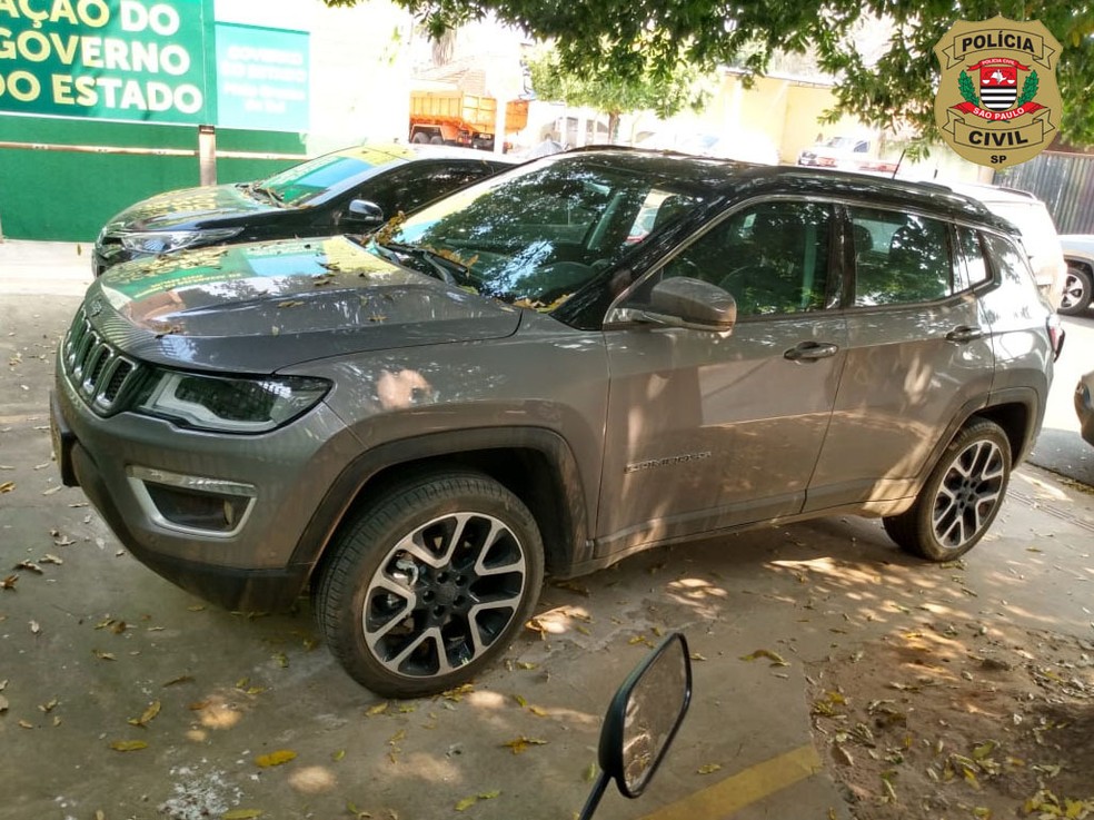 Grupo criminoso furtava veículos de concessionárias — Foto: Polícia Civil